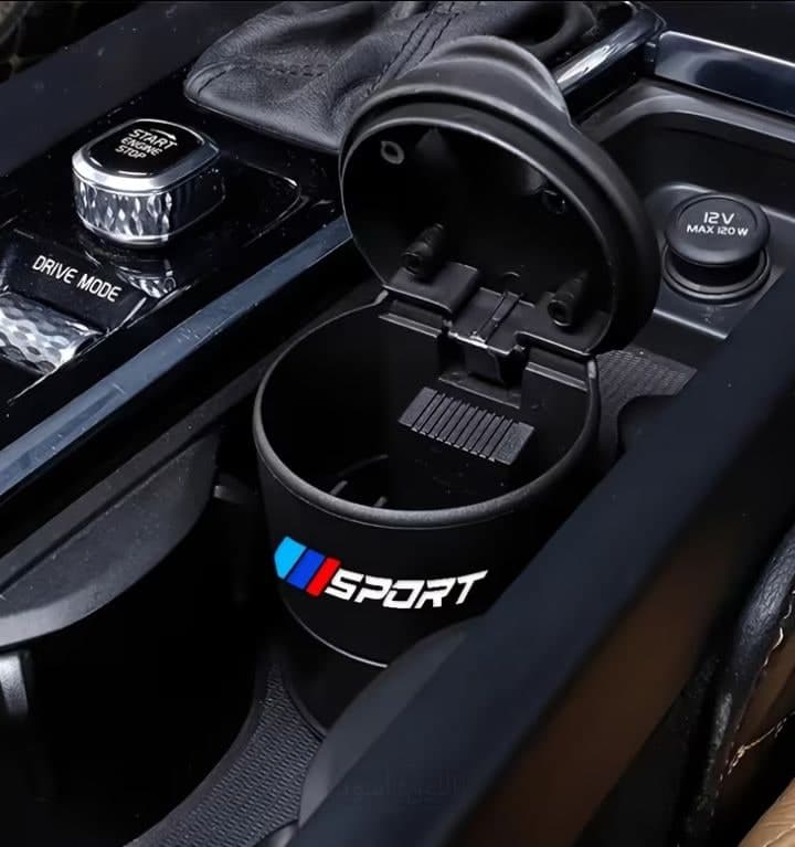منفضة سجائر للسيارة SPORT بإضاءة LED وغطاء محكم تناسب حامل الأكواب