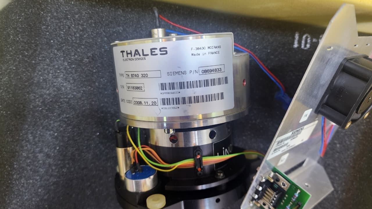 كاميرا CCD من Siemens طراز TH8740-320 رقم القطعة 10280875 لأجهزة ICONOS R200