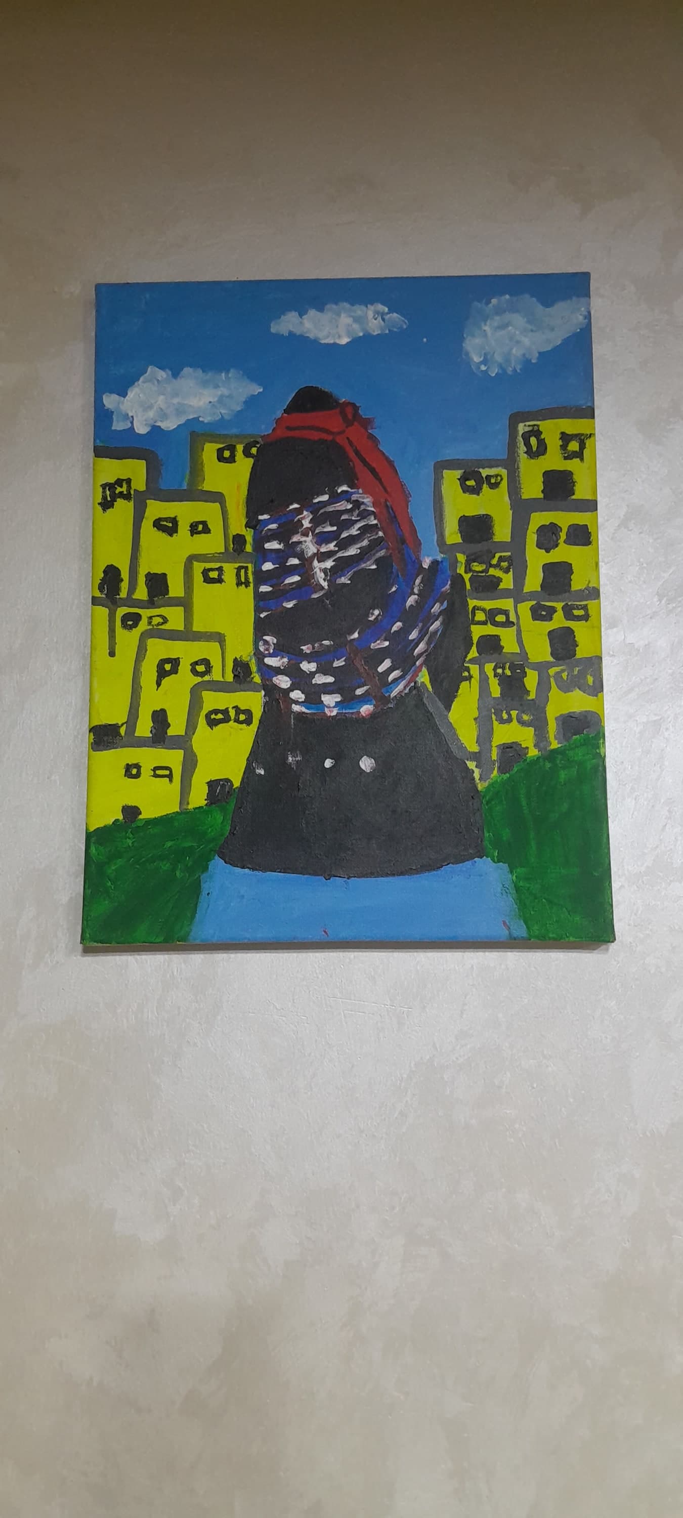 لوحة مرسومة يدويًا لامرأة بالثوب المطرز تطل على مدينة السلط القديمة 30 × 40 سم